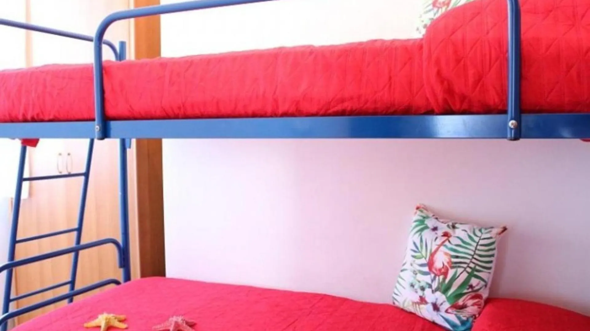 Serene Holiday Escape - Beahost Bibione Italy